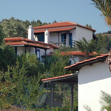 Skites Hotel Bungalows Ouranoupoli Bagian luar foto