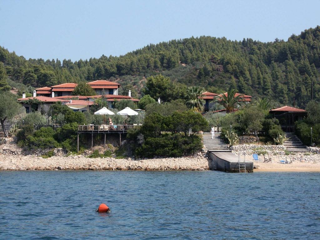 Skites Hotel Bungalows Ouranoupoli Bagian luar foto