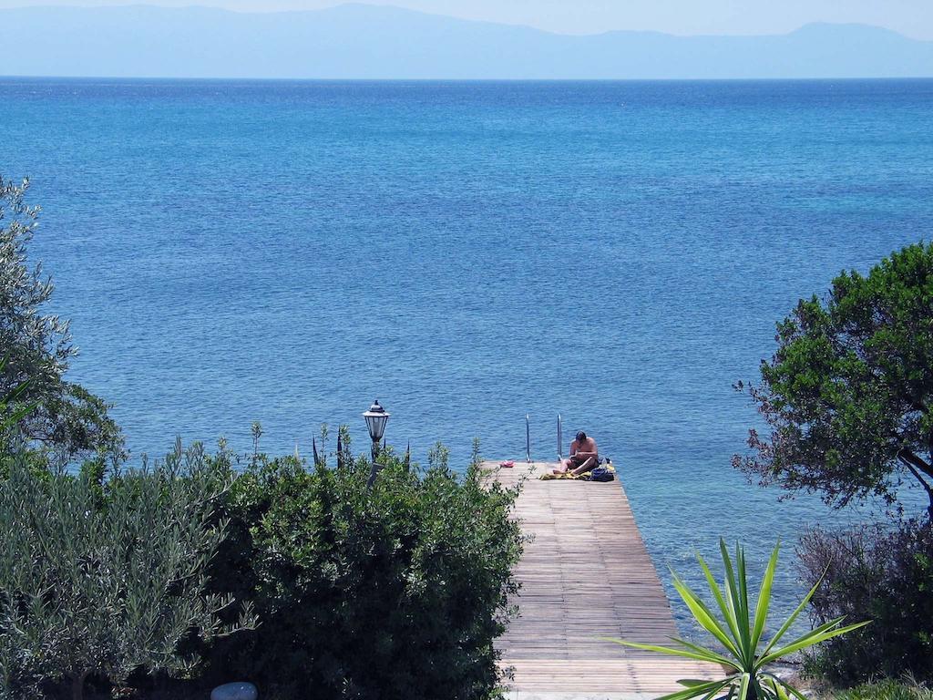 Skites Hotel Bungalows Ouranoupoli Bagian luar foto